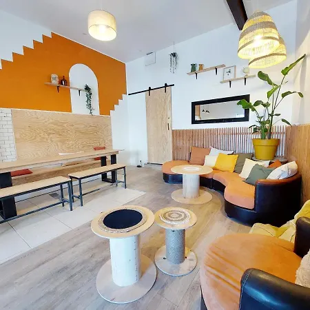 Auberge de jeunesse Coast - Utopy