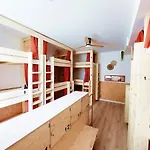 Hostel Coast - Utopy *