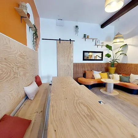 Coast - Utopy 比亚里茨